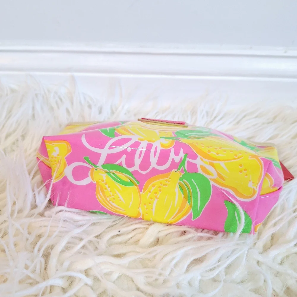Lilly Pulitzer x Estēe Lauder Cosmetic Bag